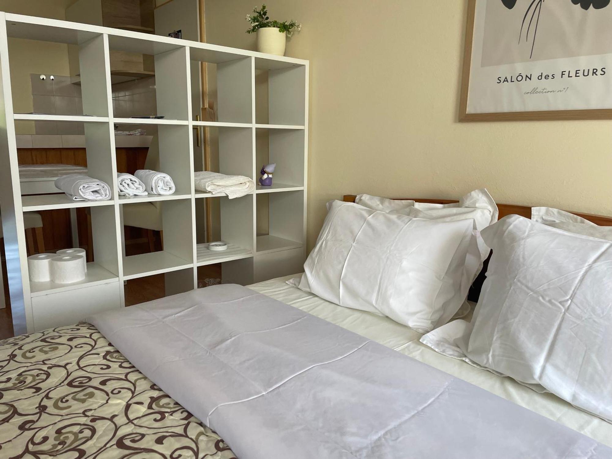 Apartments Ana By The Sea Lumbarda Exterior foto