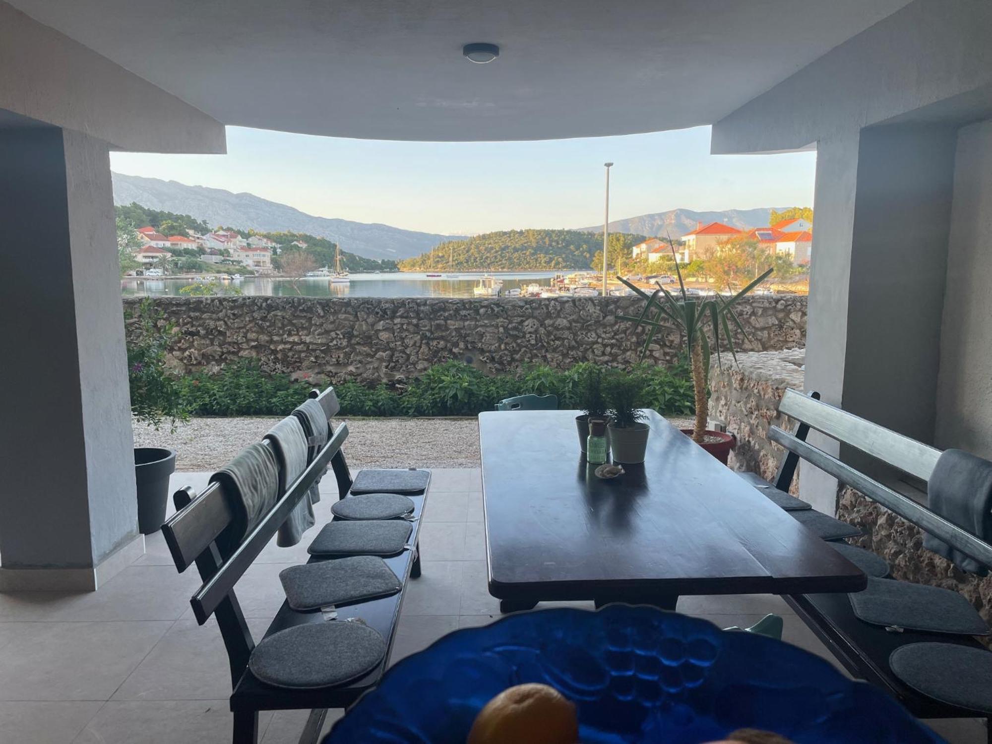 Apartments Ana By The Sea Lumbarda Exterior foto